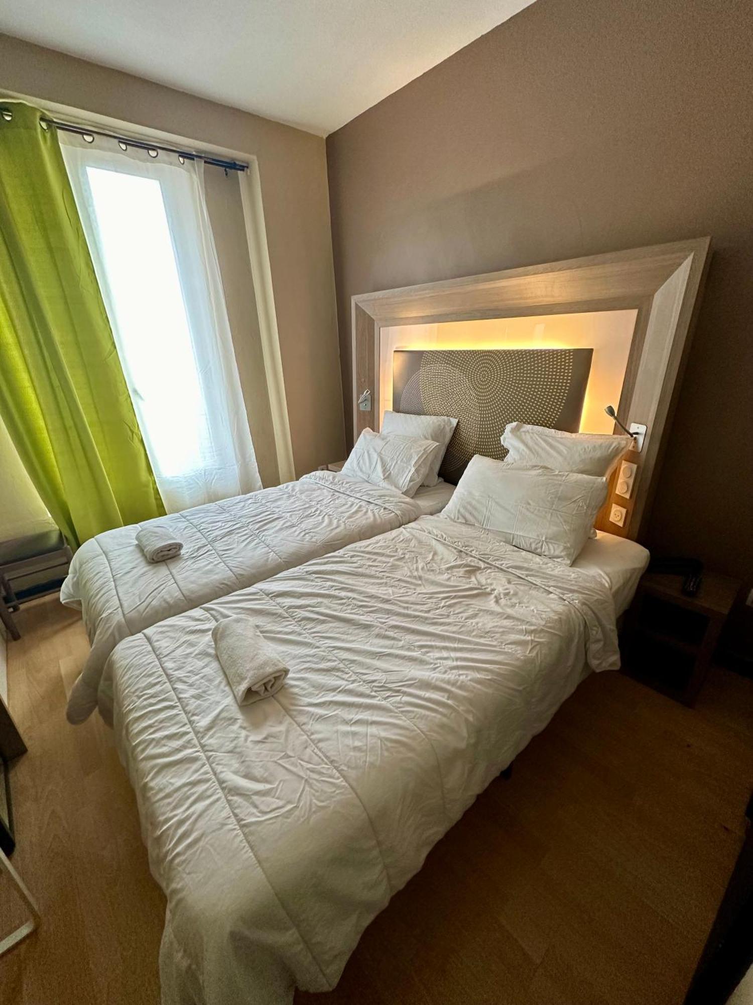 Hotel Victor Hugo Clamart Exteriér fotografie